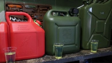 Россиянам запретили хранить бензин, масло и другие горючие жидкости в гаражах