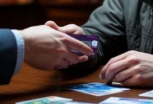 Тюрьма за продажу карт: в России вводят жёсткие наказания для дропперов