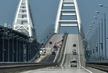 Движение по Крымскому мосту приостановлено