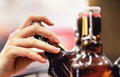 Алкоголь В С Ё: в России обсуждают сухой закон на время СВО
