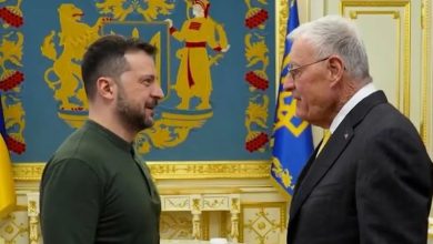 Зеленский рассказал, о чём говорил с Келлогом в Киеве