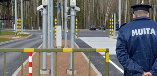 Латвия запустила платную систему пересечения границы с Россией и Беларусью