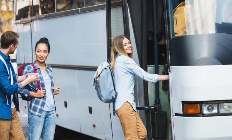 Кто как ездит: мужчины чаще летают, женщины выбирают поезда и автобусы