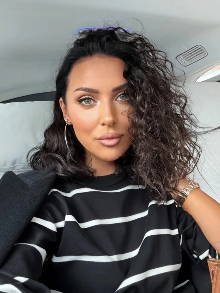 Певица Алсу в обновленном весеннем образе