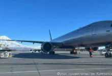 Снегопад задержал десятки рейсов в аэропорту Петропавловска-Камчатского