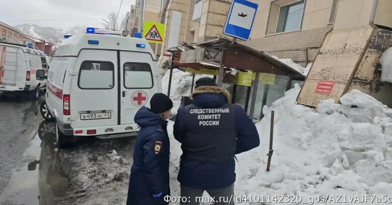 Директор УК на Камчатке ответит за смерть женщины под глыбой льда